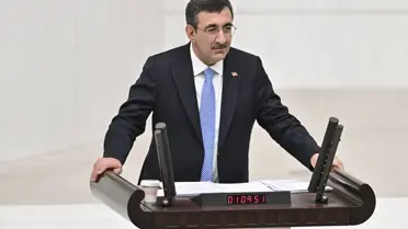 Yılmaz ''Bugünkü kadar enflasyonu konuşmayacağız'' diyerek tarih verdi