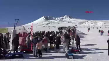 Erciyes Kayak Merkezi Yılbaşı İçin Tam Doluluk Sağladı