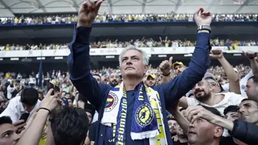 Mourinho Safra Kesesi Ameliyatı Geçirdi