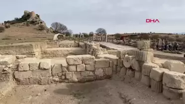 Kastabala Antik Kenti'nde Yeni Tapınak Kalıntıları Bulundu