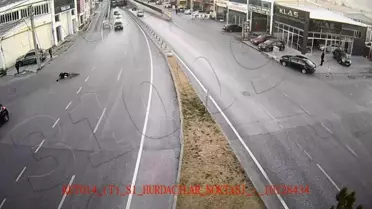 Kütahya'da 3 Trafik Kazası Kamerada