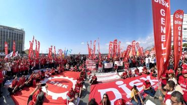 DİSK'ten asgari ücret zammı tepki
