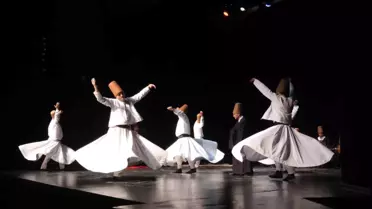 Kocaeli'de Hazreti Mevlana'nın 751. Vuslat Yıl Dönümü Anma Programı Düzenlendi