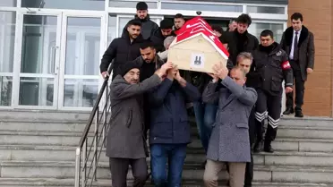 Erzurum'da Buz Kütlesiyle Hayatını Kaybeden Öğrenci İçin Tören Düzenlendi