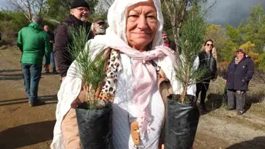 Burhaniye'de Ağaç Dikim Etkinliği