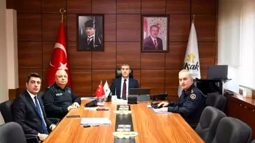 Uşak'ta Düzensiz Göçle Mücadele Toplantısı