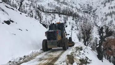 Diyarbakır Kulp'ta Kar Tıkanıklığı Aşıldı