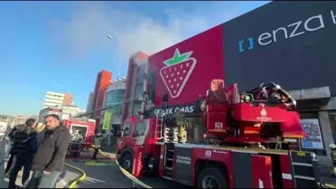 Çekmeköy'de Mobilya Mağazasında Yangın!