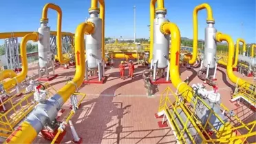 Gazprom, Ukrayna Üzerinden Avrupa'ya Doğal Gaz Sevkiyatını Durdurdu
