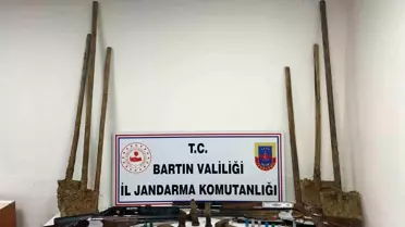 Define Ararken Yakalandılar
