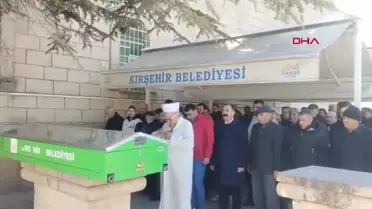 Kırşehir'de İşçi Servisi ve Otomobillerin Karıştığı Kazada 3 Kişi Hayatını Kaybetti