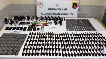 Manisa'da Silah Ticareti Yapan Suç Örgütüne Operasyon