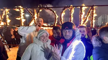 Kayak Merkezinde Sürpriz Evlenme Teklifi