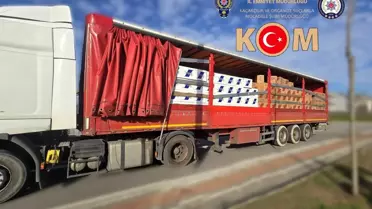 Kocaeli'de Tırda 9 Milyon Sahte Makaron Ele Geçirildi