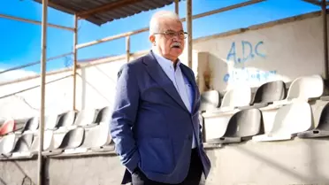 Burhaniye'de 8 Eylül Stadı Yenileniyor