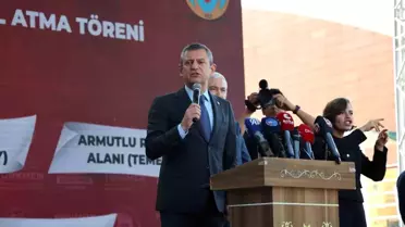 CHP Genel Başkanı Özel, İzmir'de iktidara kırmızı kart gösterdi
