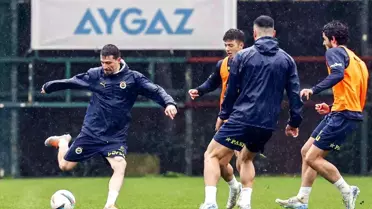 Fenerbahçe Konyaspor Maçına Hazırlanıyor