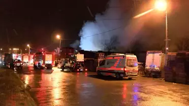 Tuzla'daki Palet Fabrikasında Yangın Çıktı