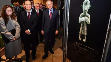 Çin'deki antik kentten çıkarılan kültürel kalıntıların fotoğrafları Ankara'da sergileniyor