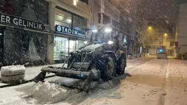 Edirne'de Yoğun Kar Yağışı Nedeniyle Eğitime Ara Verildi