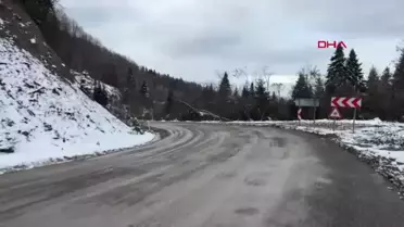 Kastamonu'da Soğukcaksu Geçidinde Kar Yağışı Etkili Oldu