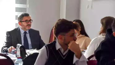 BŞEÜ Rektörü Öğrencilerle Buluştu