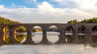 Recep Demiray Londra Fashion Week'te