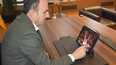 Konya Büyükşehir Belediye Başkanı Altay, AA'nın 'Yılın Kareleri' oylamasına katıldı