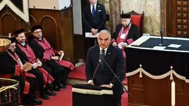 Hahambaşı İsak Haleva Son Yolculuğuna Uğurlandı