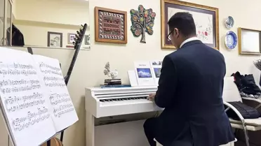 Müzik ve Bilim: Prof. Dr. Halil Tekiner'in İkili Tutkusu