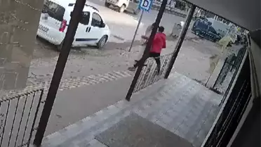 Kadına Saldırı Güvenlik Kamerasında