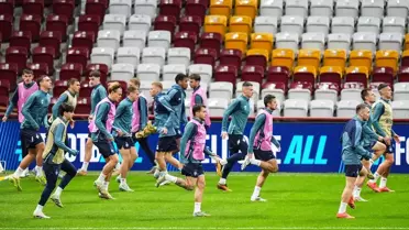 Dinamo Kiev, Galatasaray'a Hazır