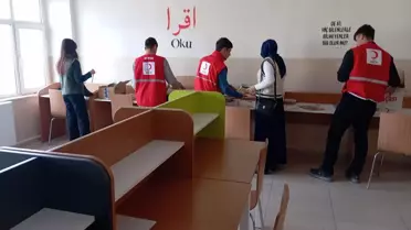 Kızılay'dan Okul Kütüphanesine Destek