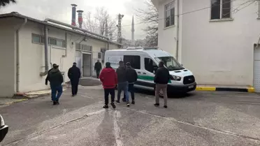 Gaziantep'te Kız Meselesi Nedeniyle Bıçaklama Olayı: Bir Genç Hayatını Kaybetti