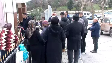 Kartal'da Toprak Kayması: Bina Tahliye Edildi
