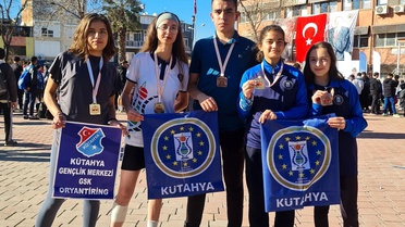 Kütahya Belediyespor'un Genç Yıldızları Oryantiring Şampiyonası'nda Parladı