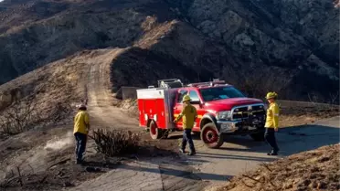 Los Angeles'ta Hughes Yangını Nedeniyle 50 Binden Fazla Kişiye Tahliye Uyarısı