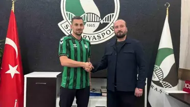 Sakaryaspor'dan Burak Altıparmak Transferi