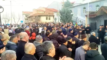 Hisarcık'tan 58 kişilik umre grubu kutsal topraklara uğurlandı