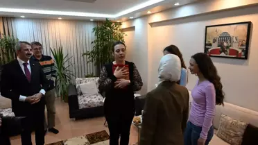 Bakan Göktaş, Şehit Jandarma Üsteğmen Yenici'nin Ailesini Ziyaret Etti
