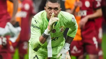 Muslera, adeta Galatasaray'a veda etti