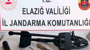 Elazığ'da Kaçak Kazı Yapan 2 Şüpheli Yakalandı