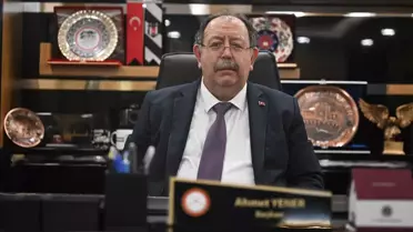 YSK Başkanı Yener, Yılın Kareleri Oylamasına Katıldı