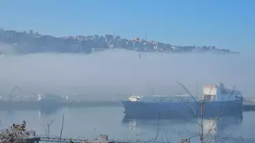 Zonguldak'ta Yoğun Sis, Uzun Mehmet Camii Kayboldu