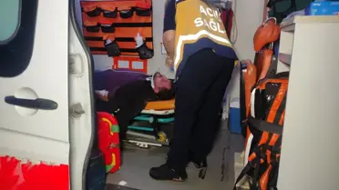 Bursa'da Otomobil, TIR'a Çarptı: İki Yaralı