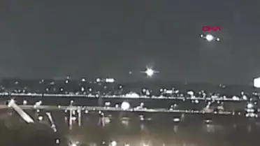 Washington'da Yolcu Uçağı ve Askeri Helikopter Havada Çarpıştı
