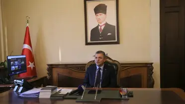 Vali Şahin 2024'ün Yılın Kareleri Oylamasına Katıldı