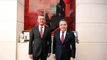 Başkan Muhittin Böcek, CHP Genel Başkanı Özgür Özel'i Ziyaret Etti