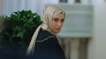 Kızılcık Şerbeti'nin Nursema'sı Ceren Karakoç: Annemin pijamalarını koklayarak uyurdum