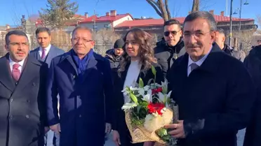Cumhurbaşkanı Yardımcısı Cevdet Yılmaz Kars'ta Ziyaretlerde Bulundu
